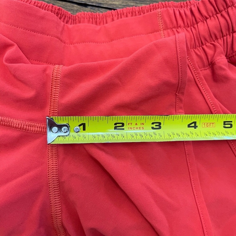 🍋LIKE NEW Lululemon 4 Pc Hottie Hot  Shorts - Picture 14 of 14